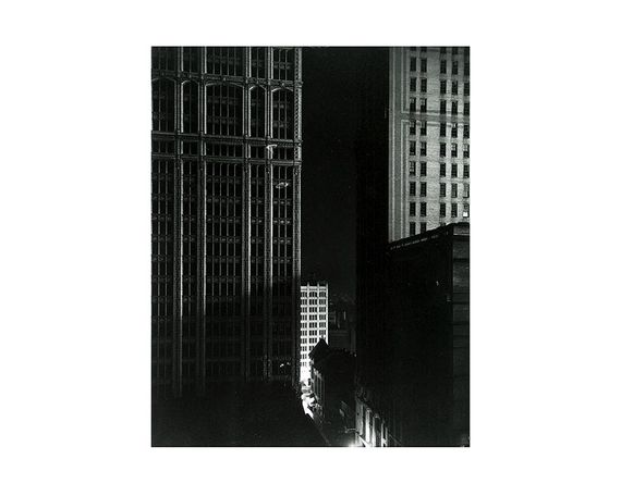 Легендарные фотографы современности книга фотографий Эдварда Стейхена Edward Steichen:Lives in Photography Б/У | Зображення 5