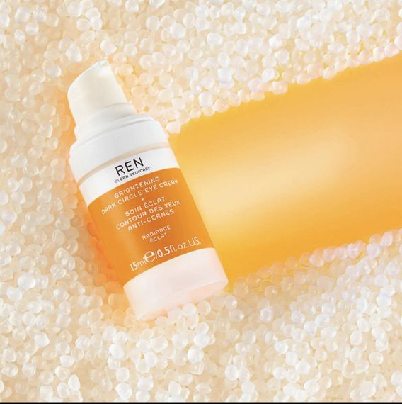 Крем для очей REN CLEAN SKINCARE RADIANCE BRIGHTENING DARK CIRCLE EYE CREAM 15ML | Зображення 2
