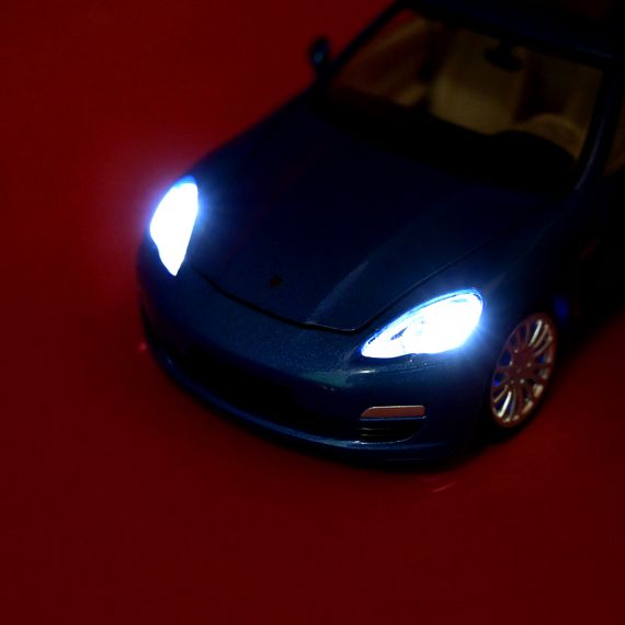 Машинка металева 68245A Автопром "Porsche Panamera S" 1:24, світло, звук, відкр.двері, капот, багажник, в коробці (4897071920025) Синій | Зображення 3