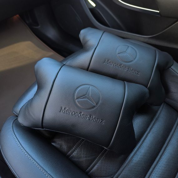 Набір шкіряних подушок Mercedes-Benz + брелок у подарунок, подушка на підголовник | Зображення 6