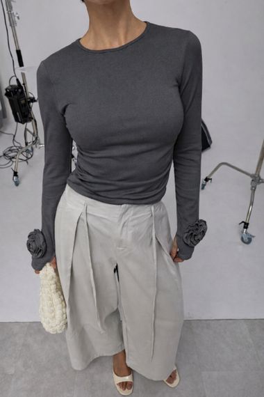 Еластичний лонг з трояндами - темно-сірий цвет, ONE SIZE (є розміри) | Зображення 1