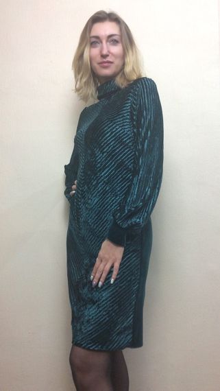 Жіноче ошатне плаття з велюру-плісе П224 | Зображення 3