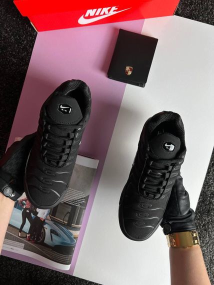 Кроссовки Air Max Tn Plus Black White осень / єврозима / весна 39 25 см | Зображення 7