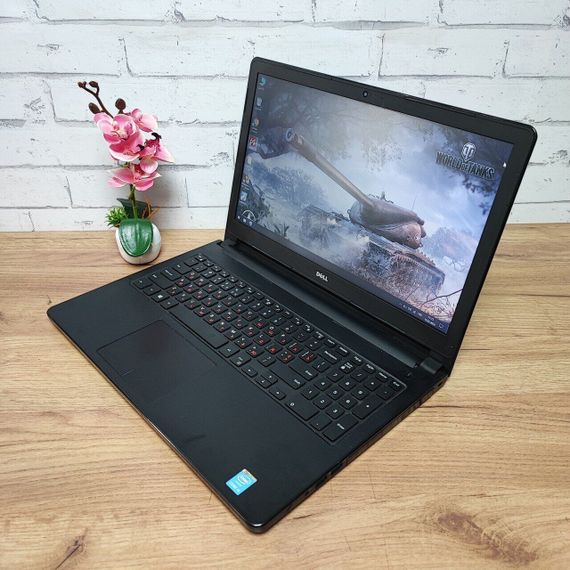 Ноутбук Dell Vostro 3558 / 15.6" (1366x768) TN / Intel Core i5-5200U (2 (4) ядра по 2.2 - 2.7 GHz) / 8 GB DDR3 / 256 GB SSD / Intel HD Graphics 5500 / WebCam / DVD-ROM б/у | Зображення 3