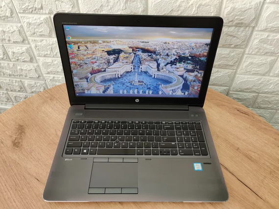 Ноутбук HP ZBook 15 G4/15.6"FHD/i7 7700HQ/16Gb/SSD512Gb/Quadro M620-2Gb