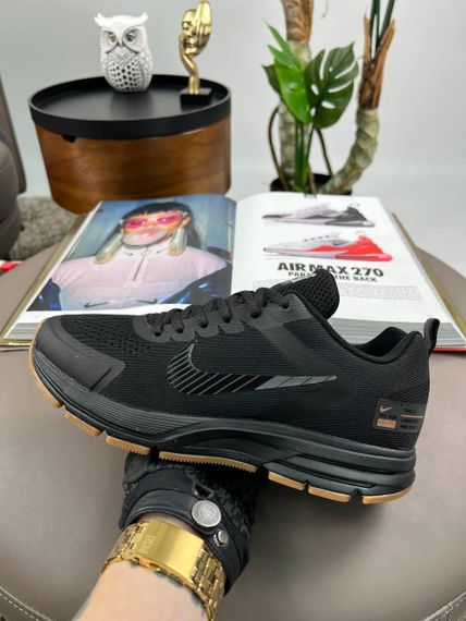 Чоловічі кросівки Zoom Structure 17x All Black Orange (текстиль) весна / літо / осінь 45 28,5