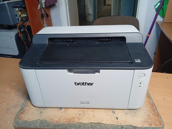 Принтер Б-клас Brother HL-1110E  / Лазерний монохромний друк / 600x600 dpi / A4 / 20 стор./хв / USB 2.0 б/в | Зображення 1