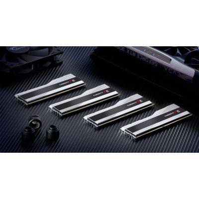 Модуль памяти для компьютера DDR5 32GB (2x16GB) 6000 MHz Trident Z5 RGB Silver G.Skill (F5-6000J3238F16GX2-TZ5RS) | Зображення 7