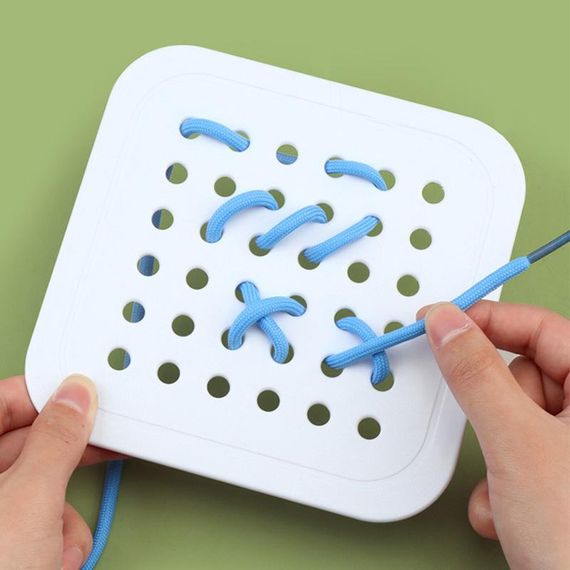 Настольная интерактивная игра Ummi 22050 Competition Sew Fast White | Зображення 4