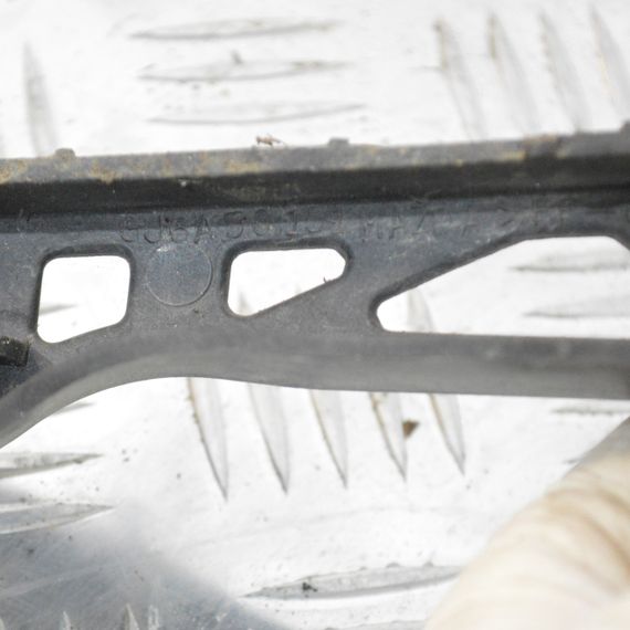 Кронштейн бампера передній правий Mazda 6 2002-2008 Кріплення бампера переднє праве Мазда 6 GJ6A50151 | Зображення 3