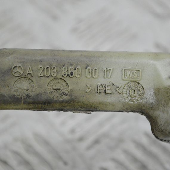 Горловина бачка омивача Mercedes C-Class W203 2000-2007 Заливна горловина Мерседес в203 A2038600017 | Зображення 3