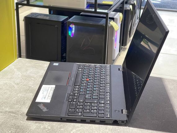 Ноутбук Lenovo ThinkPad T580 / 15.6" (1920x1080) IPS / Intel Core i5-8250U (4 (8) ядра по 1.6 - 3.4 GHz) / 8 GB DDR4 / 240 GB SSD / Intel UHD Graphics 620 / WebCam б/в | Зображення 5