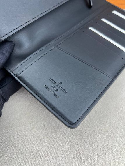Гаманець чорний Louis Vuitton Brazza Monogram k420 | Зображення 5