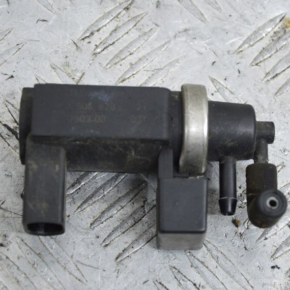 Клапан управління турбіною Audi A4 B6 B7 A8 D3 2000-2006 Клапан вакуумний Ауді перетворювач 4E0906628