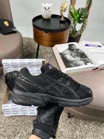 Чоловічі кросівки  ASICS Gel-1130 All Black весна / літо / осінь A3774 46