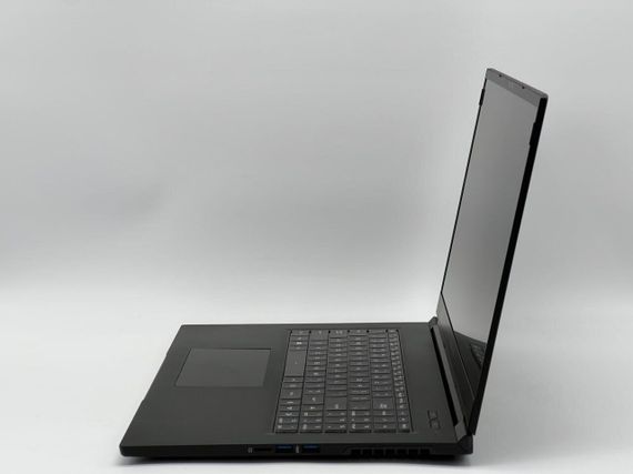 Ігровий ультрабук Maingear Vector Pro 17 MG-VCP17I-3070 / 17.3" (1920x1080) IPS / Intel Core i7-11800H (8 (16) ядер по 2.3 - 4.6 GHz) / 16 GB DDR4 / 960 GB SSD / nVidia GeForce RTX 3070, 8 GB GDDR6, 256-bit / WebCam б/в + Подарунок Миша HOCO GM28 | Зображення 1