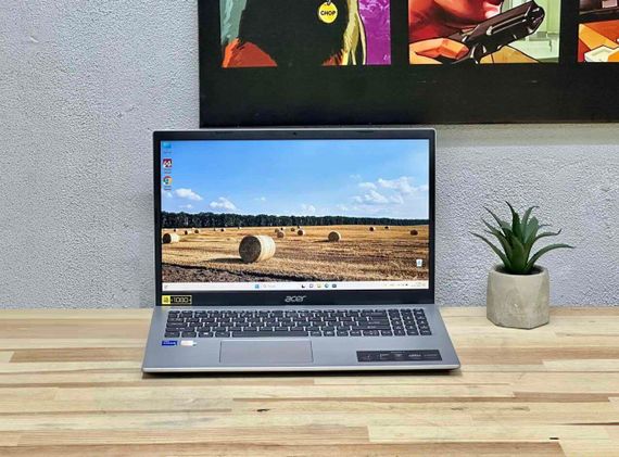 Ультрабук Acer Aspire 3 A315-58 / 15.6" (1920x1080) IPS / Intel Core i5-1135G7 (4 (8) ядра по 2.4 - 4.2 GHz) / 8 GB DDR4 / 512 GB SSD M.2 / Intel Iris Xe Graphics / WebCam / Win 11 Home б/в | Зображення 1