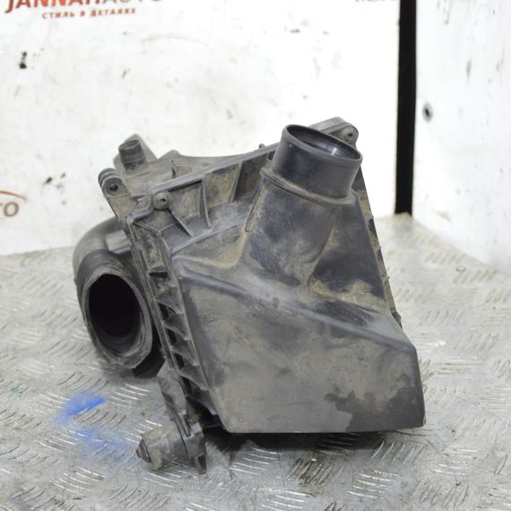 Корпус повітряного фільтра 1.0 EcoBoost Ford Fiesta VII 2008-2017 Корпус фільтра повітряний Форд Фієста 7 C1B19600CD | Зображення 3