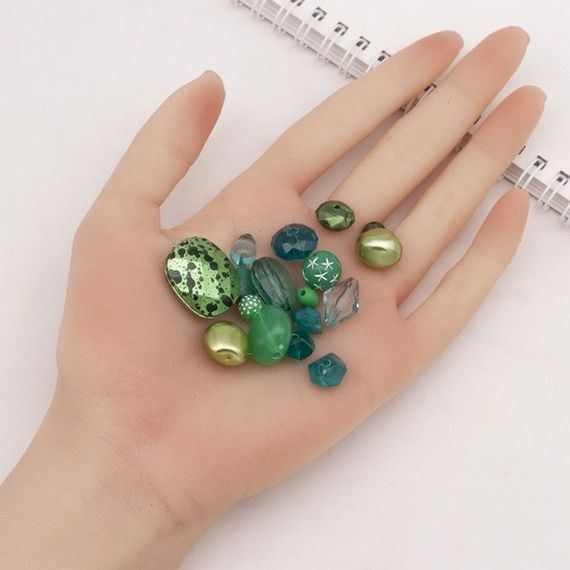 Декоративные бусинки для творчества Бомбей Dom Busin УТ100014221 в упаковке 110 шт | Зображення 4