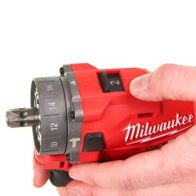 Шуруповерт Milwaukee M12 FPDXKIT-202X, 44Нм, 2x2Ач, 2 насадки, кейс (4933464138) | Зображення 5