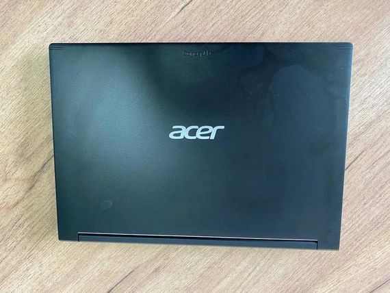 Ноутбук Acer ConceptD CN315-71 15.6" FHD IPS i5 9300H 8Gb SSD 256Gb GTX 1050 | Зображення 5
