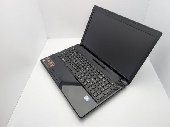 Ноутбук Lenovo G580 / 15.6" (1366x768) TN / Intel Pentium B960 (2 ядра по 2.2 GHz) / 8 GB DDR3 / 500 GB HDD / Intel HD Graphics / WebCam / DVD-ROM б/в | Зображення 4