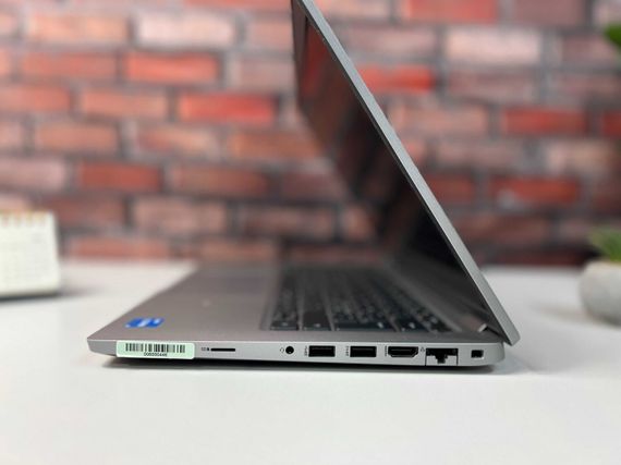Ультрабук Dell Latitude 5420 / 14" (1920x1080) IPS / Intel Core i3-1125G4 (4 (8) ядра по 2.0 - 3.7 GHz) / 16 GB DDR4 / 256 GB SSD / Intel UHD Graphics / WebCam / Windows 10 Pro б/у | Зображення 5