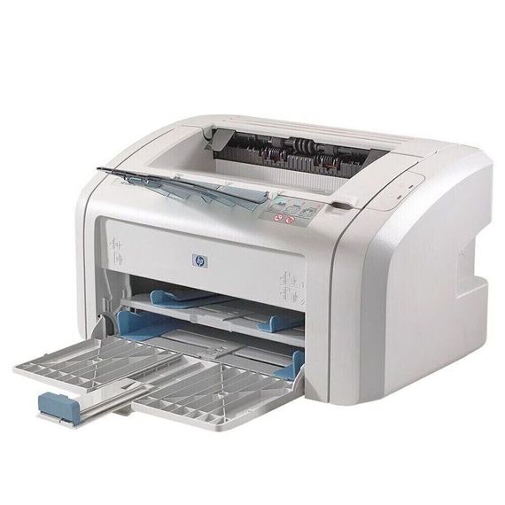 Принтер Б-класс HP LaserJet 1018 / Лазерная монохромная печать / 600x600 dpi / A4 / 12 стр/мин / USB 2.0 б/у