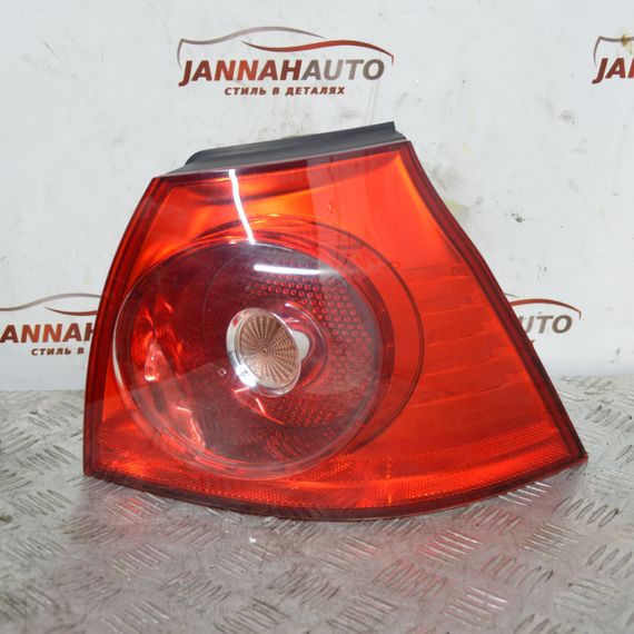 Ліхтар задній правий VW Volkswagen Golf V фара зад Фольксваген Гольф 5 хетчбек стоп 1K6945096AA 1K6945096E | Зображення 1