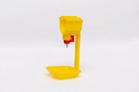 Ниппельная поилка для птицы C18 с каплеуловителем под круглую трубу