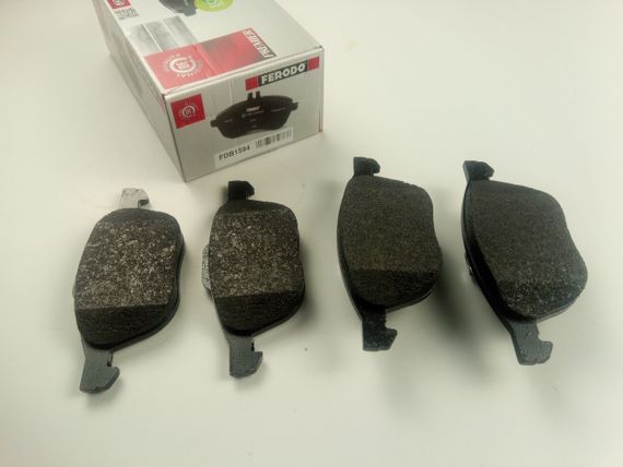 Колодки передні гальмівні MAZDA 3, FERODO (FDB1594) (BPYK-33-23ZA) | Зображення 1