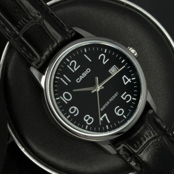Чоловічий годинник Casio MTP-V002L-1B | Зображення 4