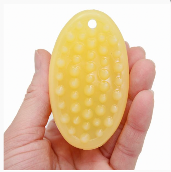 Силиконовая щетка для короткой шерсти Doggy Man Honey Smile Smile розмір 7,5x4 см | Зображення 2
