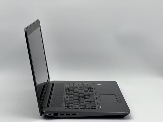 Мобільна робоча станція HP ZBook 17 G3 / 17.3" (1600x900) TN / Intel Core i5-6440HQ (4 ядра по 2.6 - 3.5 GHz) / 16 GB DDR4 / 480 GB SSD / nVidia Quadro М1000M, 2 GB DDR3, 128-bit / WebCam б/в + Подарунок Бездротова миша HOCO GM28 | Зображення 2
