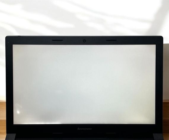 Ноутбук Б-класс Lenovo B50-30 / 15.6" (1366x768) TN / Intel Celeron N2840 (2 ядра по 2.16 - 2.58 GHz) / 4 GB DDR3 / 500 GB HDD / Intel HD Graphics / WebCam б/у | Зображення 5