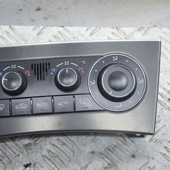 Блок керування клімат контролем Mercedes W203 2000-2007 Панель пічки кондиціонера Мерседес в203 A2038301785 | Зображення 2