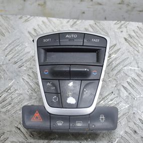 Блок керування клімат контролем Renault Laguna III 2007-2015 Панель пічки кондиціонера Рено 275100002R