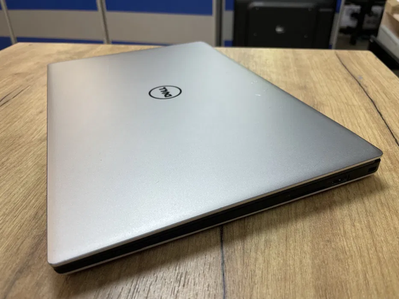 Ноутбук  Dell XPS 9350 13.3 FuLLHD IPS core i5 6200U/8gb/128Gb SSD | Зображення 3