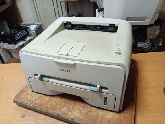 Принтер  ML-1520P / Лазерний монохромний друк / 600 x 600 dpi / A4 / 14 стор/хв / USB 2.0 б/в | Зображення 2