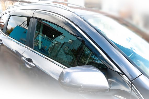 Ветровики с хром молдингом (4 шт, HIC) для Honda CRV 2017-2022 гг | Зображення 4