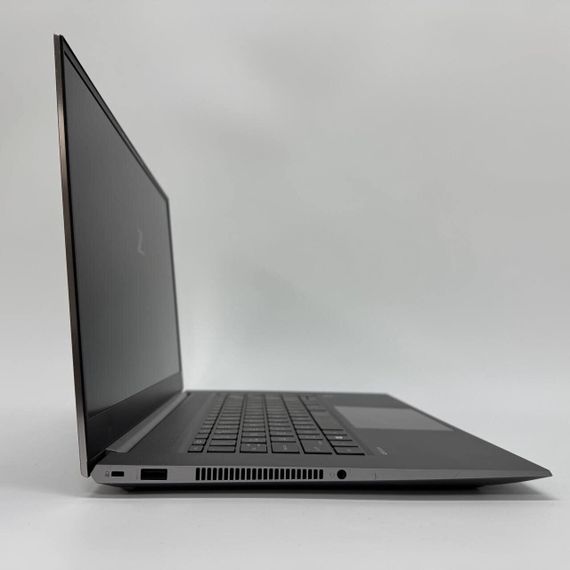 Ігровой ноутбук HP ZBook Create G7 / 15.6" (1920x1080) IPS / Intel Core i9-10885H (8 (16) ядер по 2.4 - 5.3 GHz) / 32 GB DDR4 / 1000 GB SSD / nVidia GeForce RTX 2080 Max-Q, 8 GB GDDR6, 256-bit / WebCam б/в + Подарунок  Мишка та килимок | Зображення 6