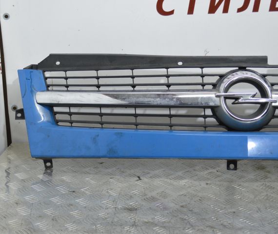 Решітка радіатора Opel Movano 2003-2010 Опель Мовано 8200233763 | Зображення 1