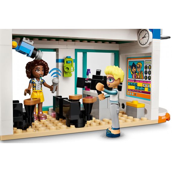 Конструктор LEGO Friends Хартлейк-Сіті: міжнародна школа 985 деталей (41731) | Зображення 6