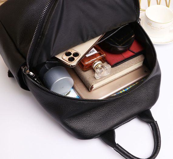 Жіночий класичний шкіряний рюкзак чорний міського типу 85378 | Зображення 6