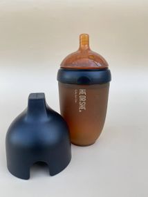 Пляшечка для годування HEORSHE 240 мл Чорна
