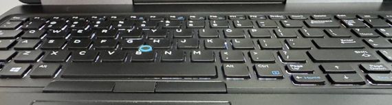 Мобильная рабочая станция Б-класс Dell Precision 7520 / 15.6" (1920x1080) IPS / Intel Core i7-7820HQ (4 (8) ядра по 2.9 - 3.9 GHz) / 16 GB DDR4 / 256 GB SSD / nVidia Quadro M1200, 4 GB GDDR5, 128-bit / WebCam б/у | Зображення 8