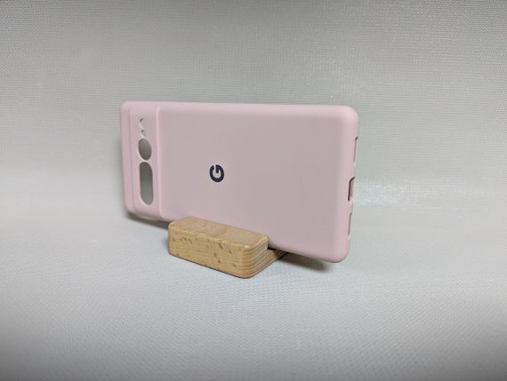 Google Pixel 7 Pro | Протиударний чохол з логотипом | Soft Touch | пудровий | Зображення 3