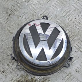 Ручка кришки багажника Volkswagen Passat B6 (3C2) 2005-2010 Фольксваген Пассат Б6 1K0827469E