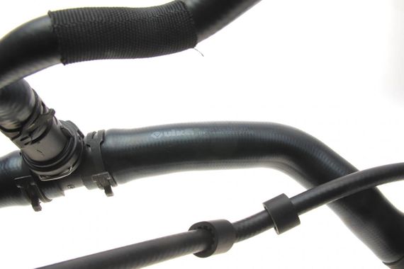 Патрубок системы охлаждения VW Golf V VI 2.0 TFSI 06-15 11221773801 | Зображення 3