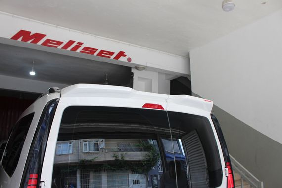 Спойлер (2 дверка, під фарбування) для Volkswagen Caddy 2020↗ рр. | Зображення 3